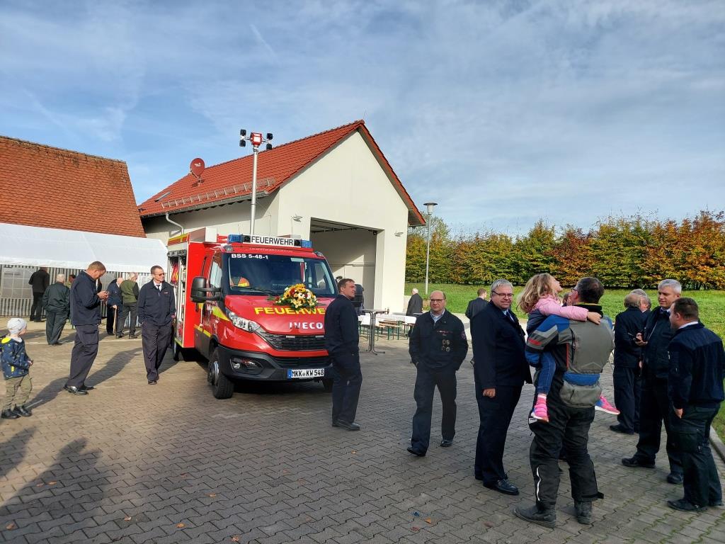 Einweihung Feuerwehrhaus und TSF W Katholisch Willenroth 2022 009
