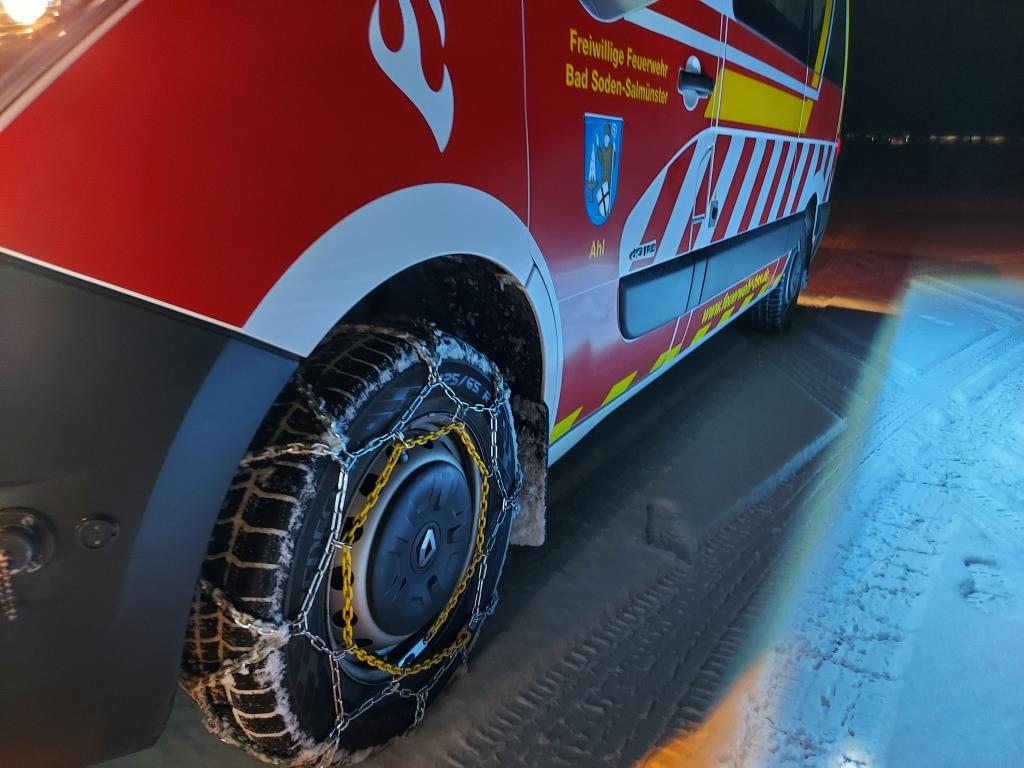 FF Ahl Fahrertraining Schneeketten 2023 002