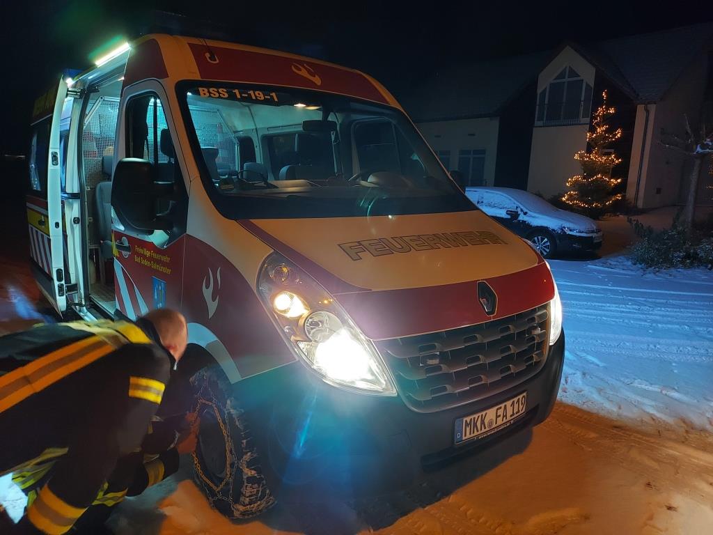 FF Ahl Fahrertraining Schneeketten 2023 003