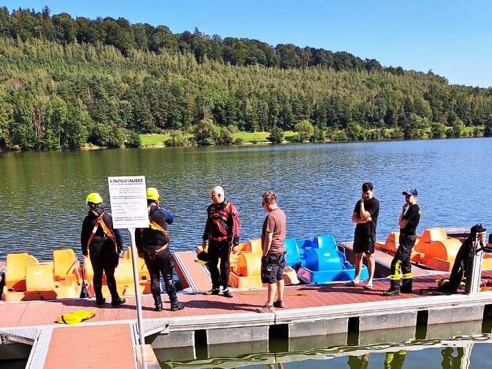 FF Ahl Uebung Wasserrettung 2024 001