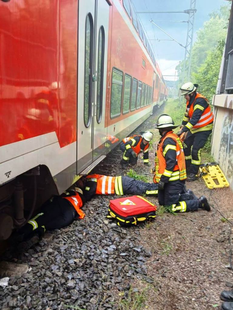 2025 06 07 FF Bad Soden Praxis Bahneinsatz 2025 003