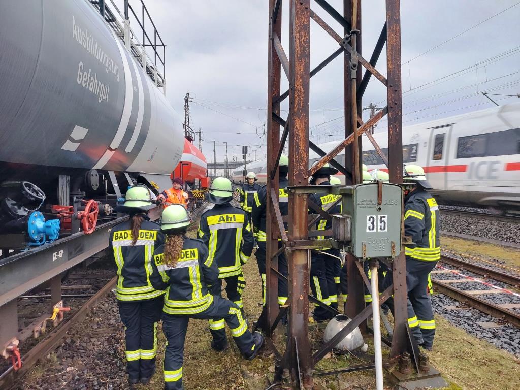 DB Ausbildungszug Gefahrgut Hanau 2025 018