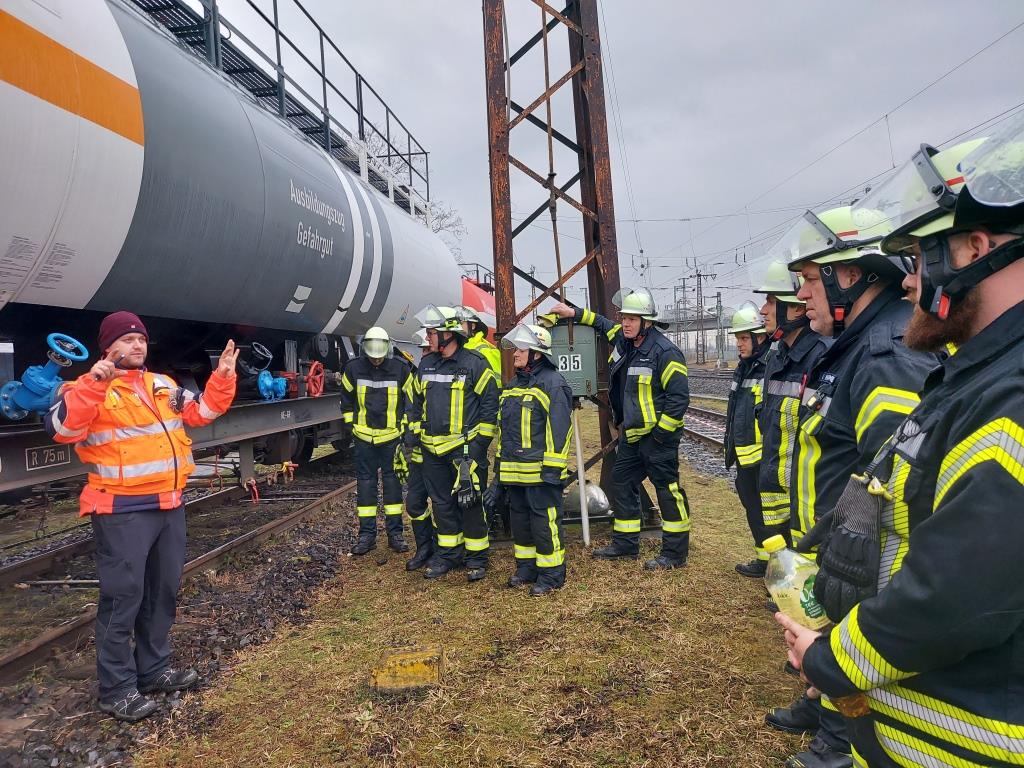 DB Ausbildungszug Gefahrgut Hanau 2025 021