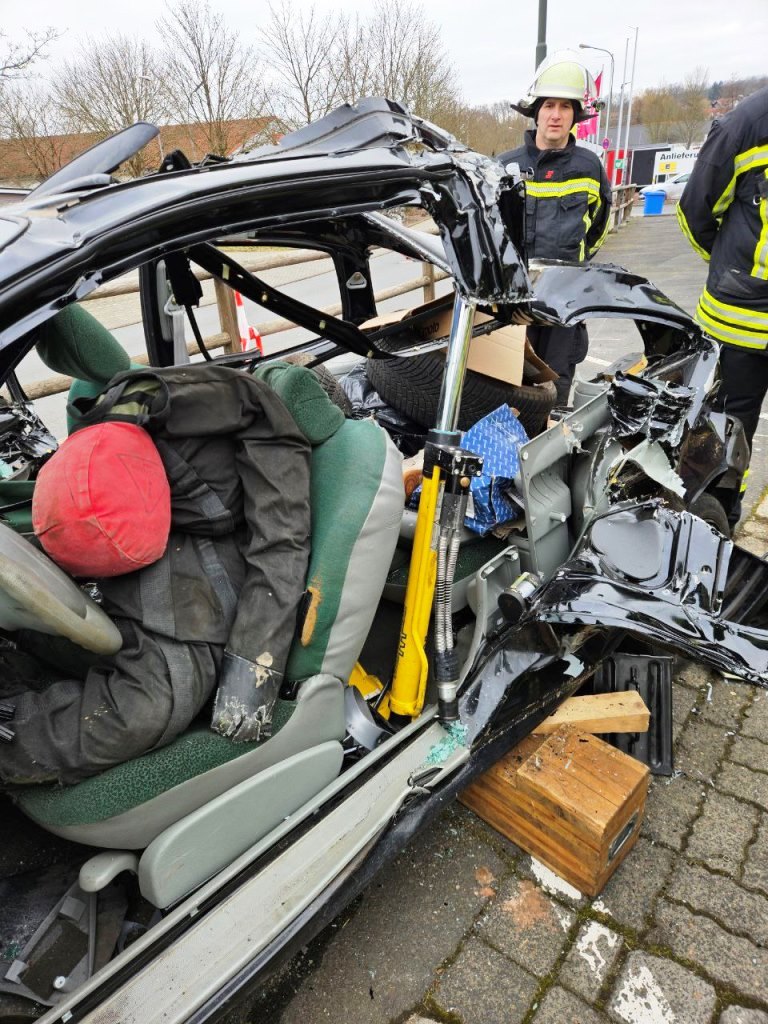 FF Salmuenster Ausbildung TH VU 2025 004