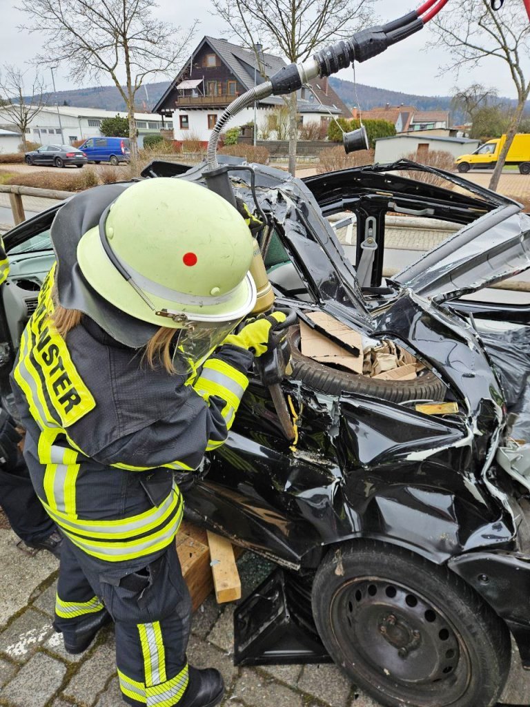 FF Salmuenster Ausbildung TH VU 2025 005