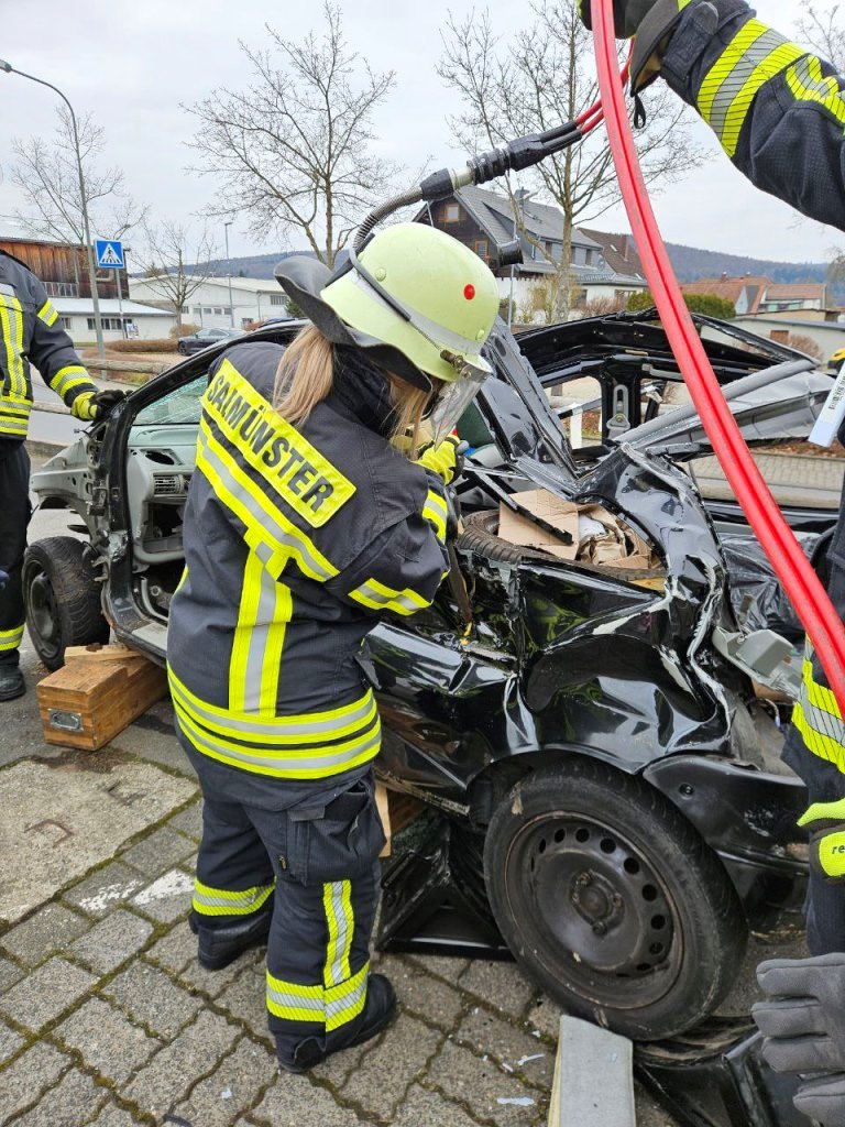FF Salmuenster Ausbildung TH VU 2025 006