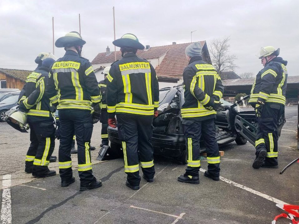 FF Salmuenster Ausbildung TH VU 2025 009