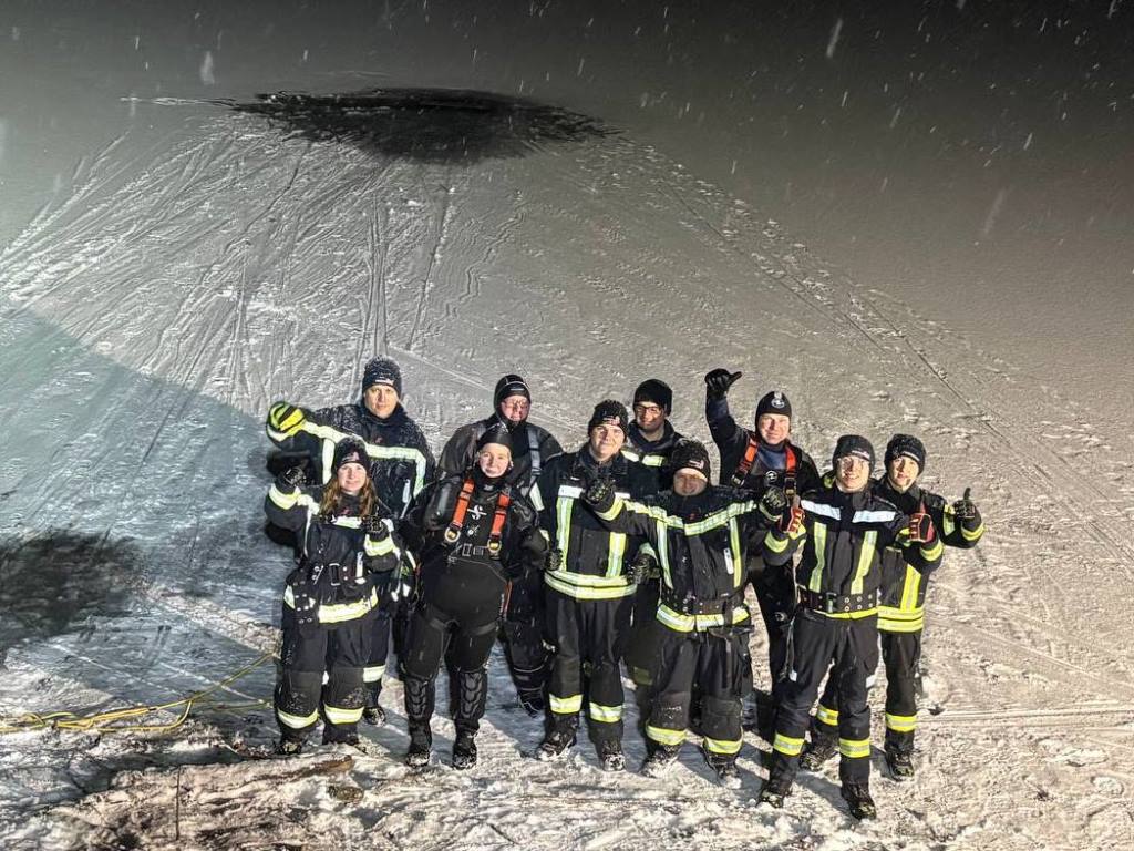 2026 01 07 FF Ahl Ausbildung Eisrettung 2026 039