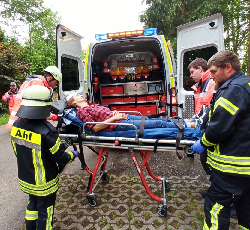 FF BSS Alarmuebung Blockhaus Ahl 2024 034