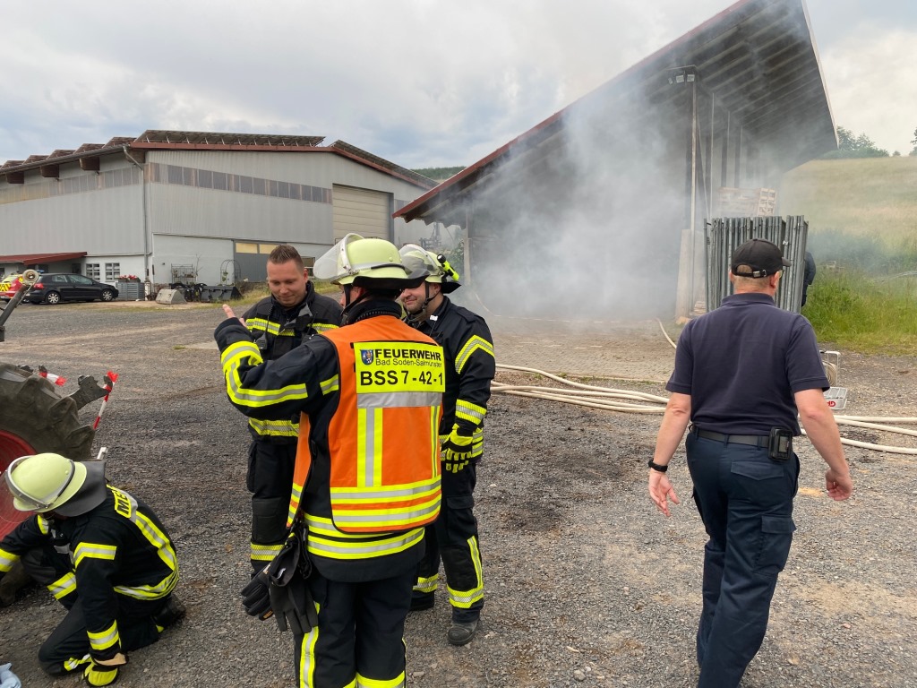 FF BSS Alarmuebung Lagerhalle Mernes 2024 005
