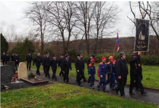 2015 FF Ahl Chronik Volkstrauertag 2015 001