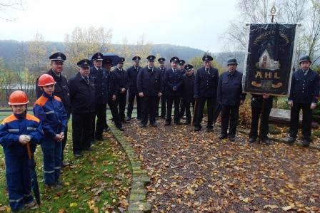 FF_Ahl_-_Volkstrauertag_2014-001