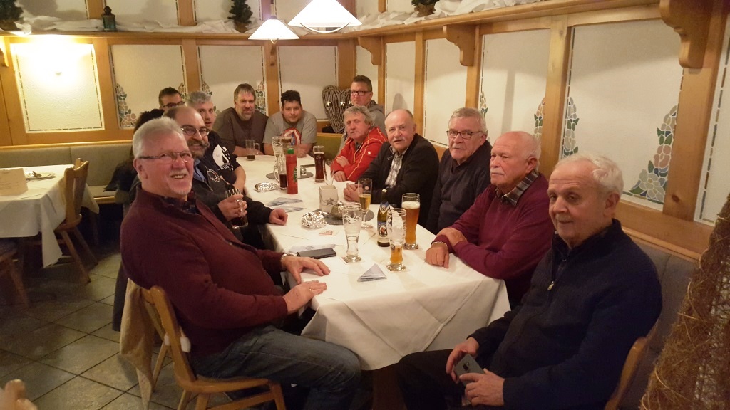 FF Ahl Wanderung zum Jahreswechsel 2019 001
