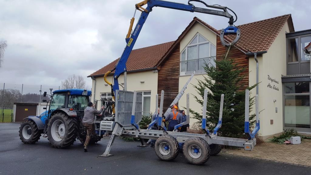 FF Ahl Weihnachtsbaum Aufstellen 2018 015