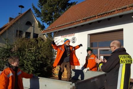 FF Alsberg Weihnachtsbaum Einsammeln 2017 003