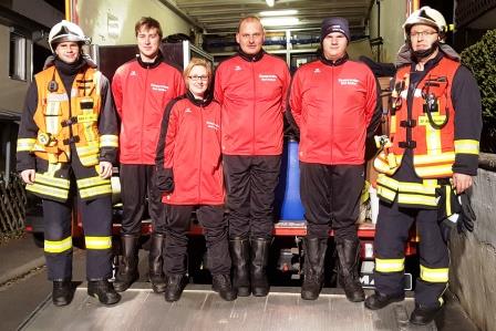 FF Bad Soden Atemschutz Trainingsanzüge 2016 001