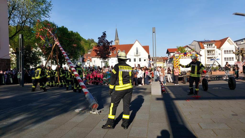 FF Bad Soden Maibaum 2025 028