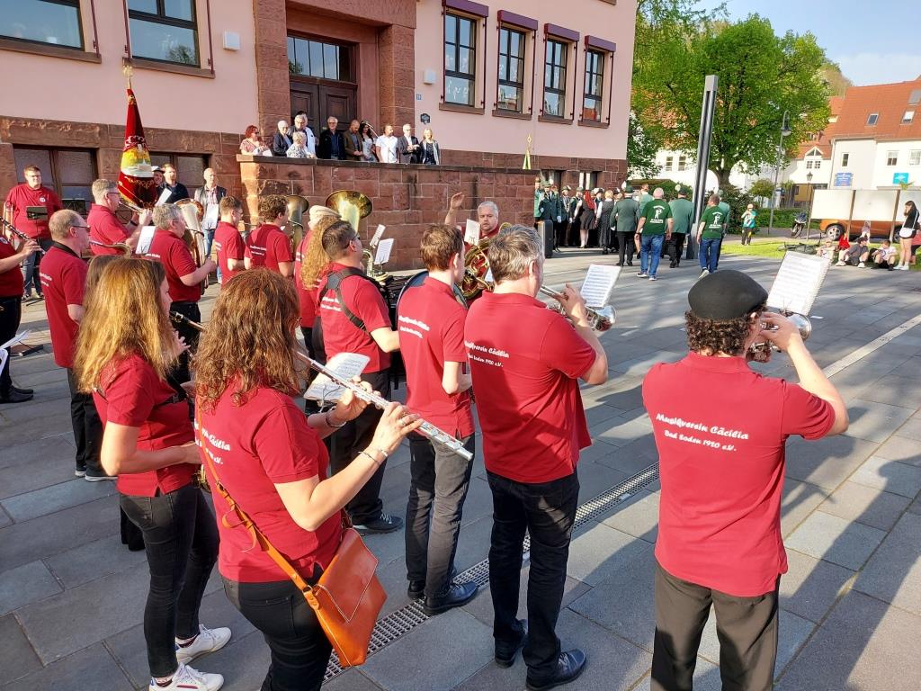 FF Bad Soden Maibaum Aufstellen 2024 002
