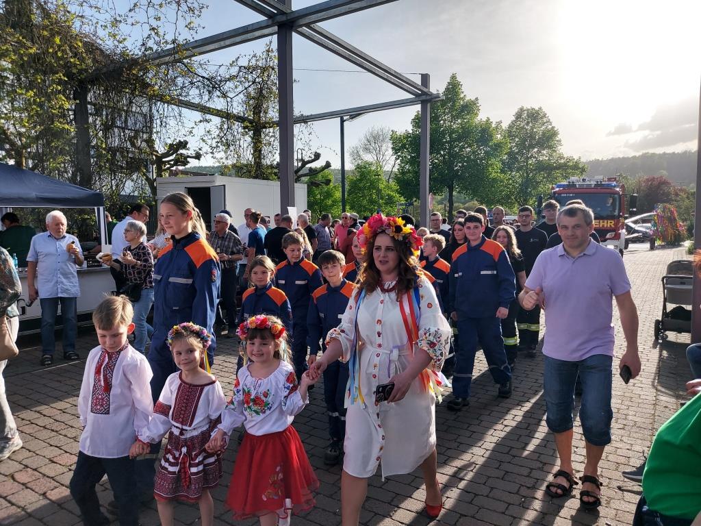 FF Bad Soden Maibaum Aufstellen 2024 004