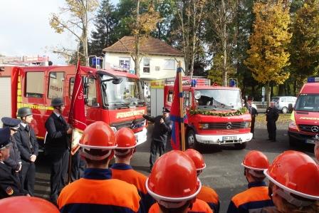 FF Huttengrund Segnung LF 8 6 2016 001