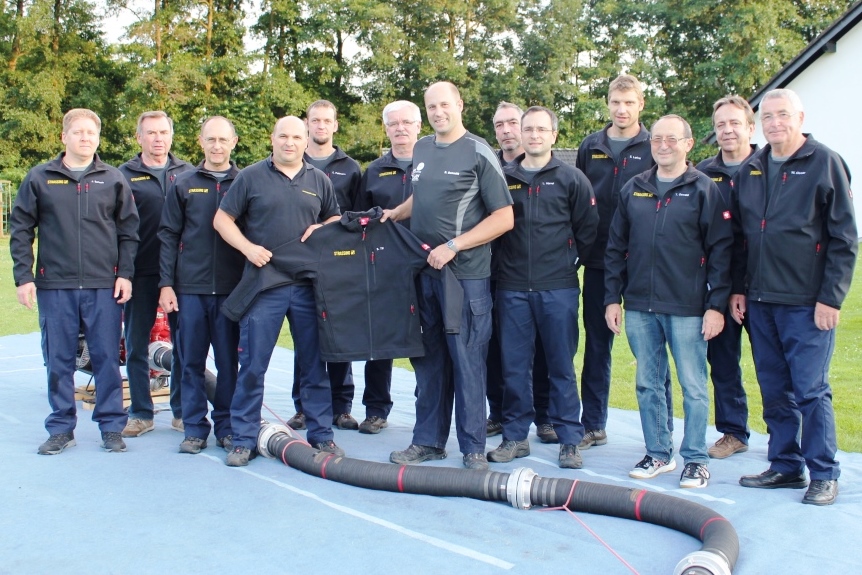 FF Huttengrund Wettkampfmannschaft 2016 005