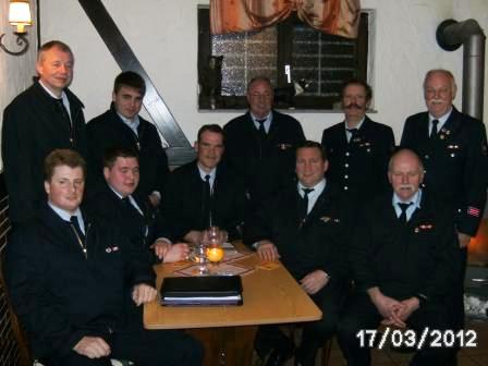 FF_Katholisch-Willenroth_Vorstand_2012-001