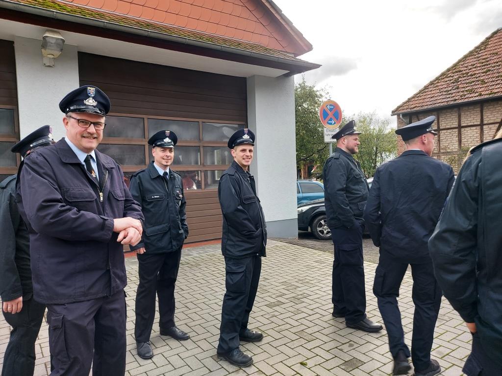FF Mernes Kirchgang 2024 002