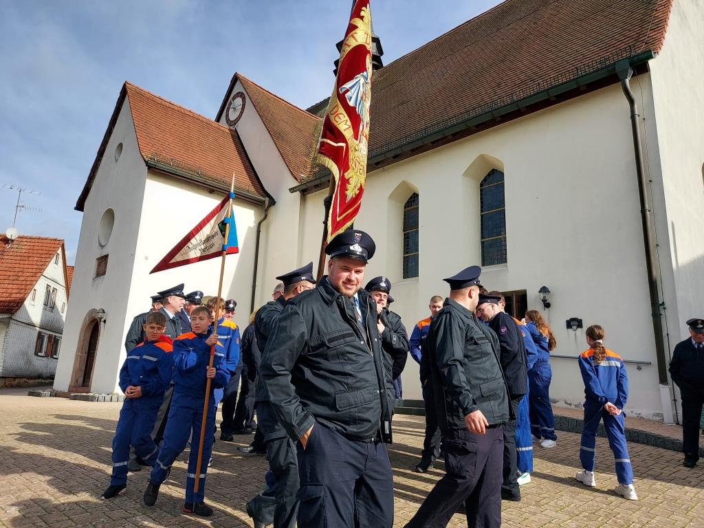 FF Mernes Kirchgang 2024 012