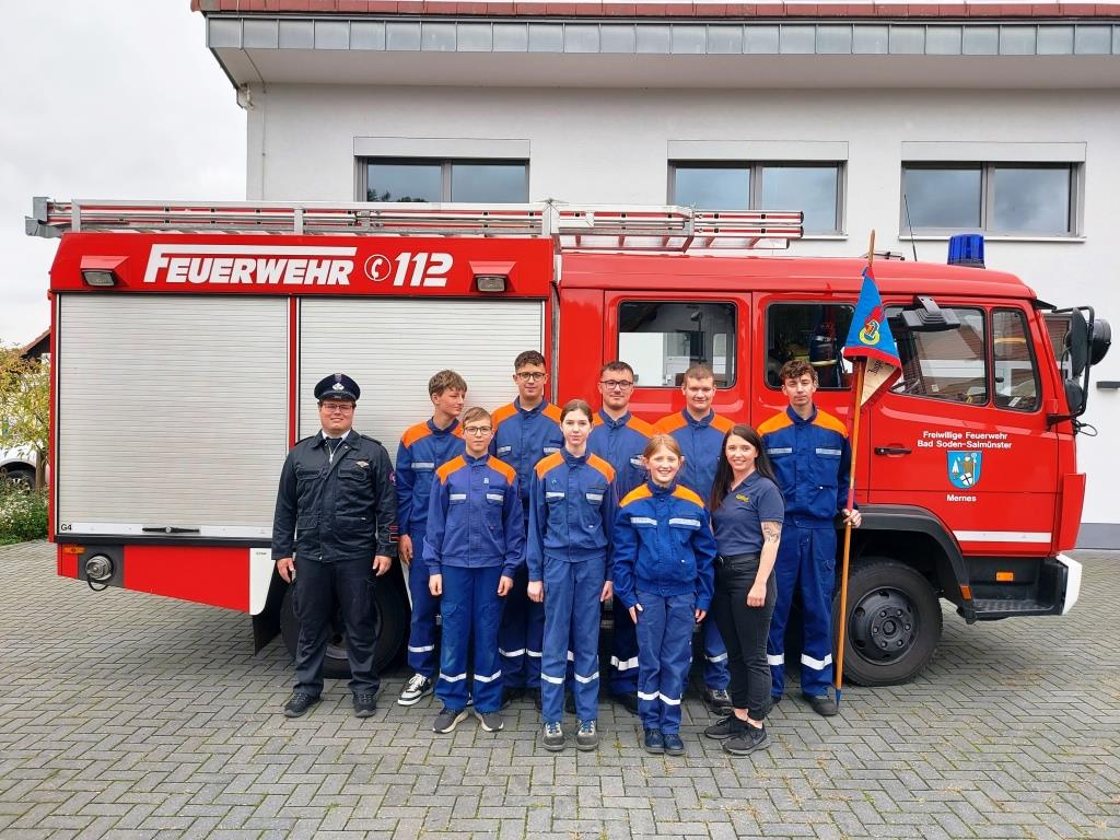 2025 10 12 FF Mernes Kirchgang 2025 028