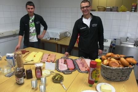FF_Salmuenster_-_Sprechfunklehrgang_2015-001