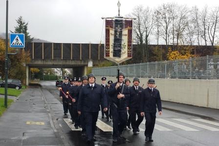 FF_Salmuenster_-_Volkstrauertag_2014-001