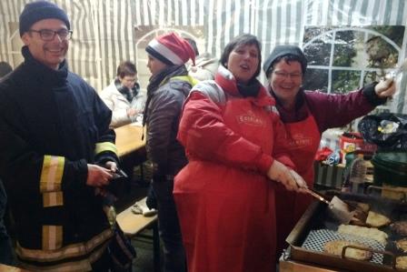 FF Salmuenster Weihnachtsmarkt 2016 001