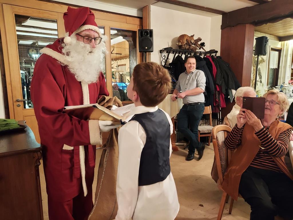 FF Salmuenster Weihnachtsfeier Rabenhorst 2024 019