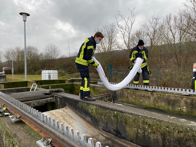 H 1 Oel im Abwasser 2021 002