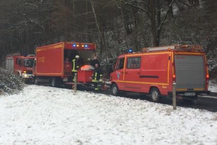 Oel auf Gewaesser 2017 005