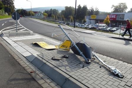 Oelspur nach VU 2016 006