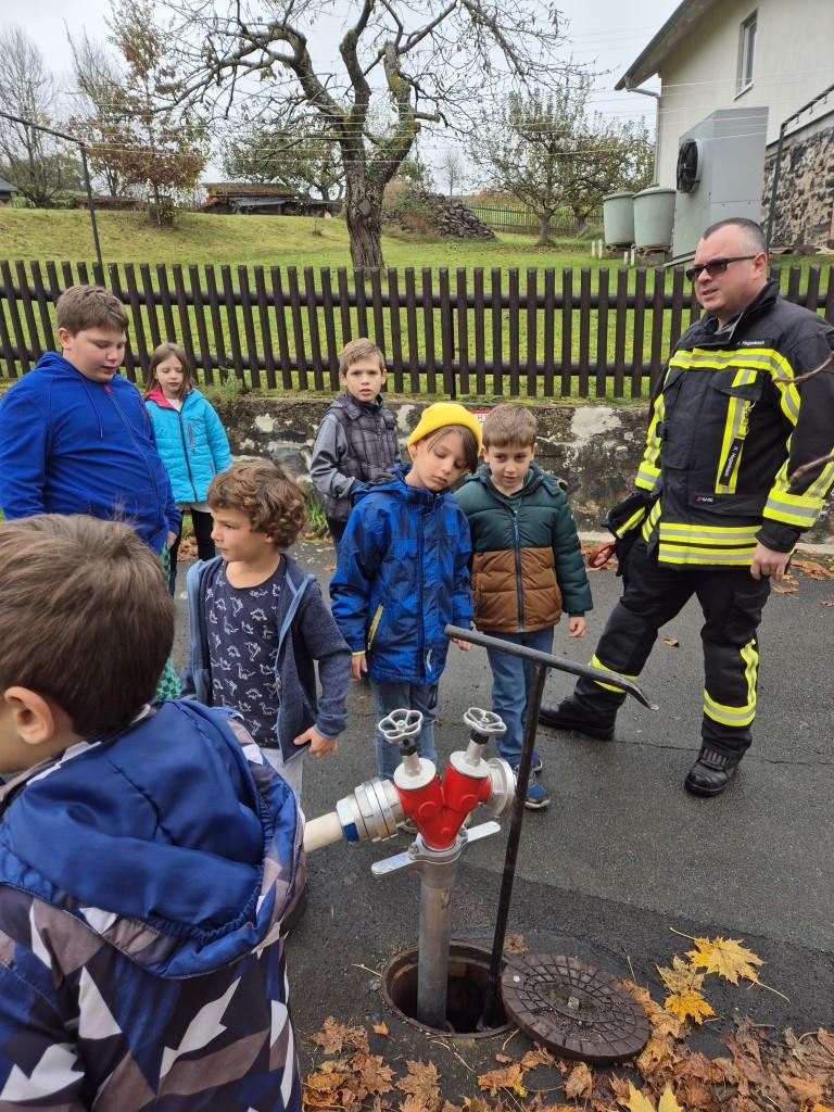 FF Kerbersdorf Brandschutzerziehung Grundschule Kerbersdorf 2024 001