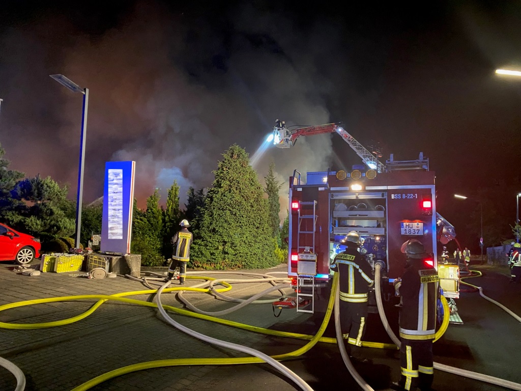 F 3 Brand Industriehalle 2024 024