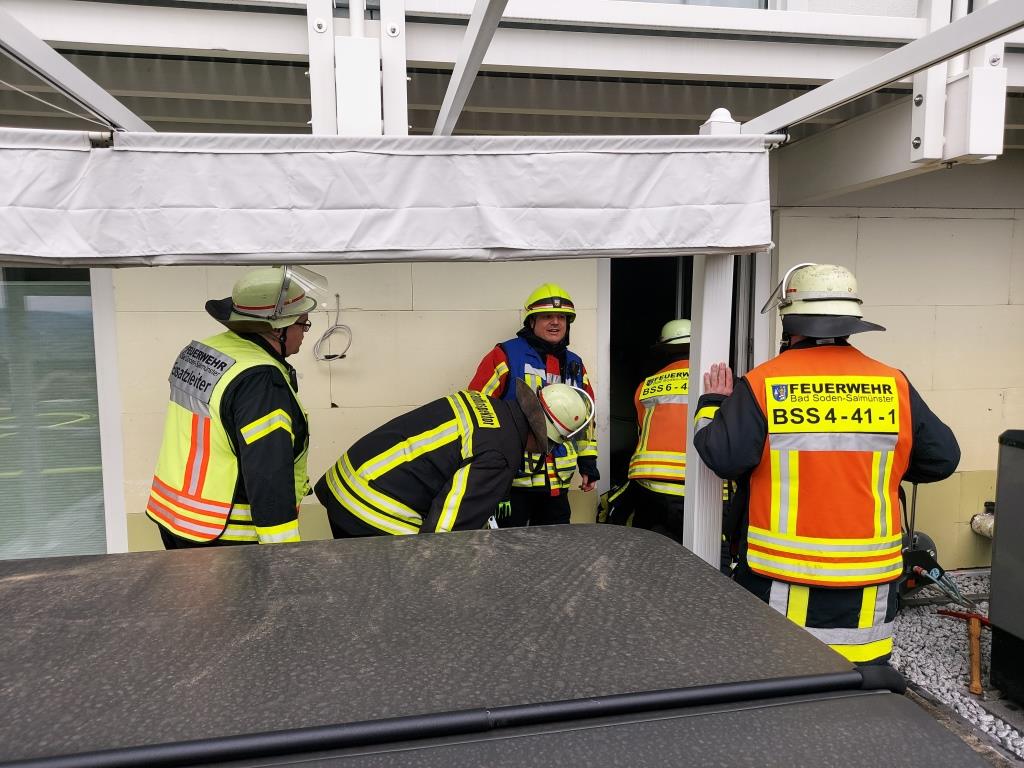 F 2 Brand in Wohnhaus 2024 031