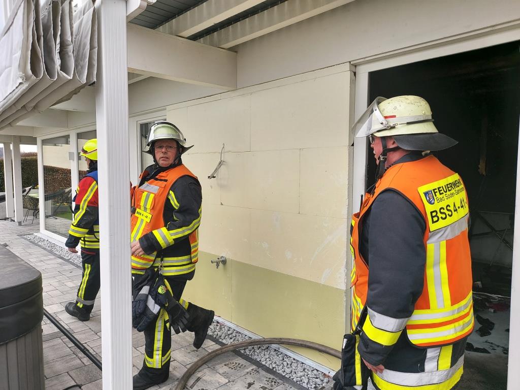 F 2 Brand in Wohnhaus 2024 032