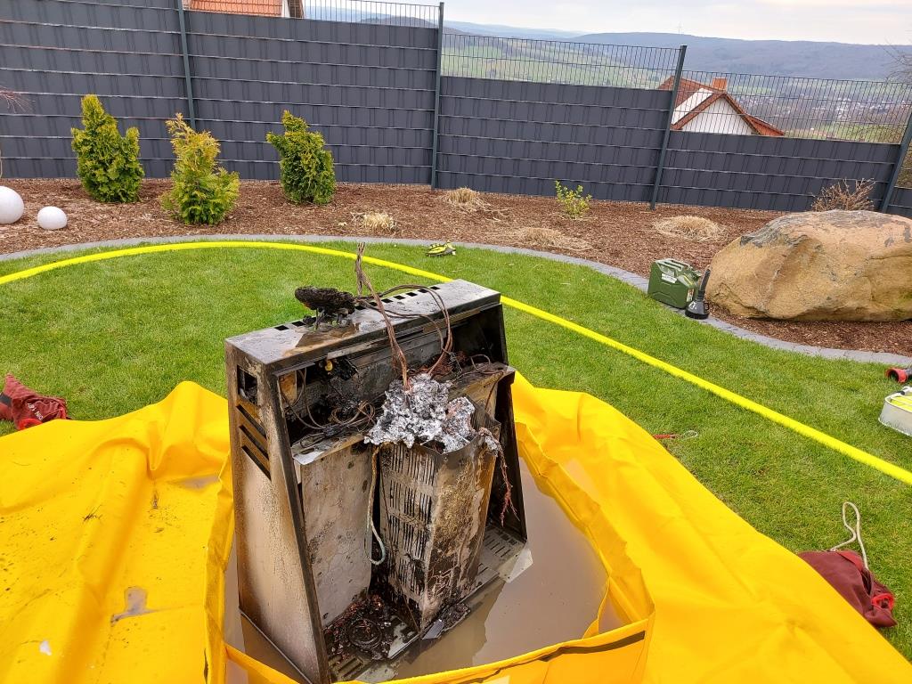 F 2 Brand in Wohnhaus 2024 057