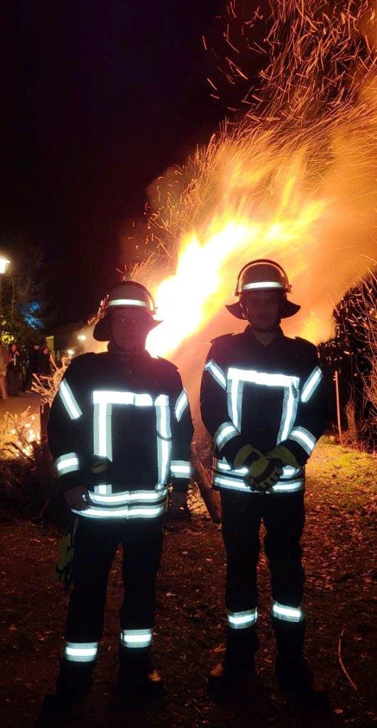 Absicherung Hutzelfeuer Ahl 2024 002