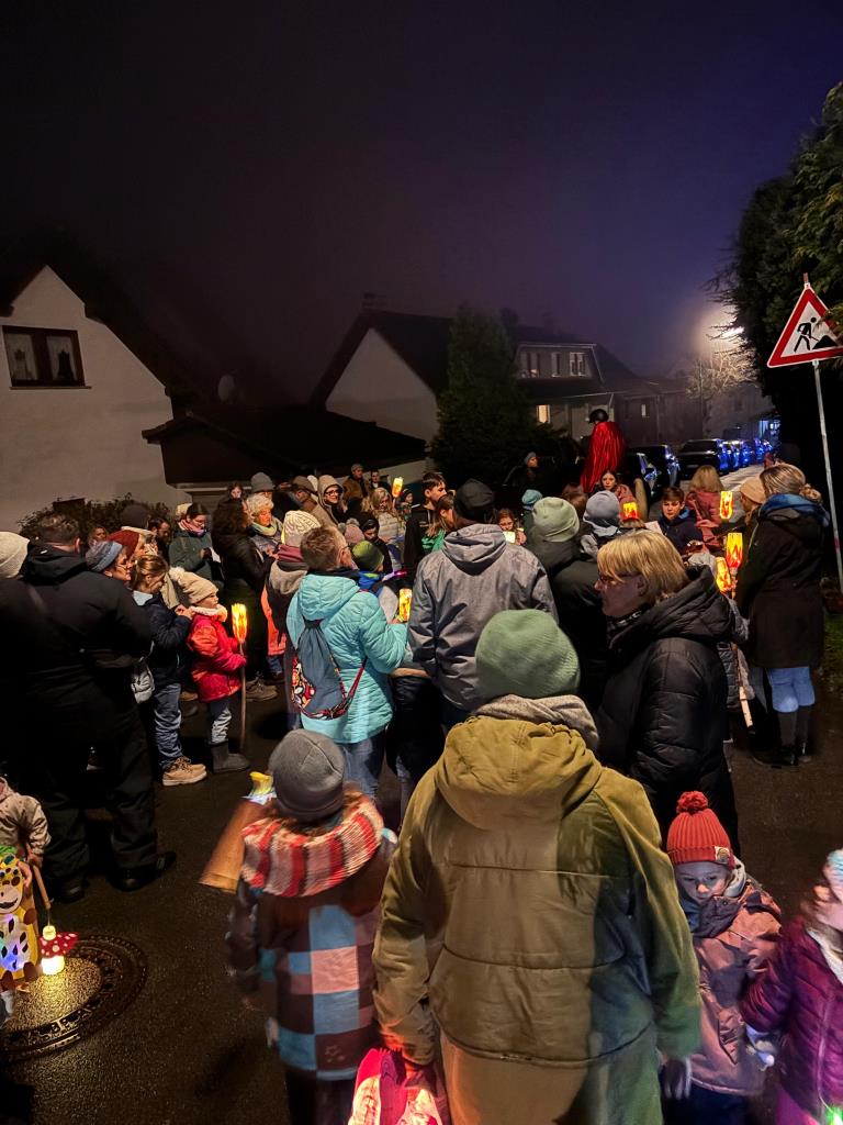 FF Kerbersdorf Sankt Martins Umzug 2024 006