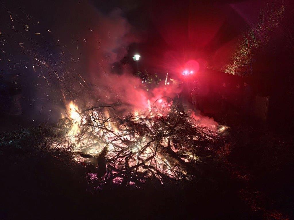 FF Ahl BSD Hutzelfeuer 2025 007
