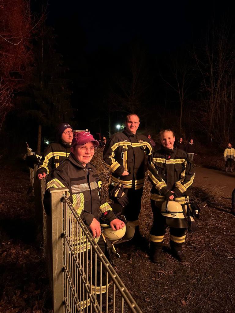 FF Ahl BSD Hutzelfeuer 2025 009