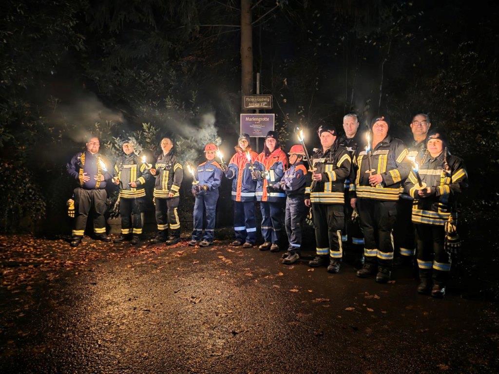 2025 11 15 FF Ahl Absicherung Sankt Martins Umzug 2025 019