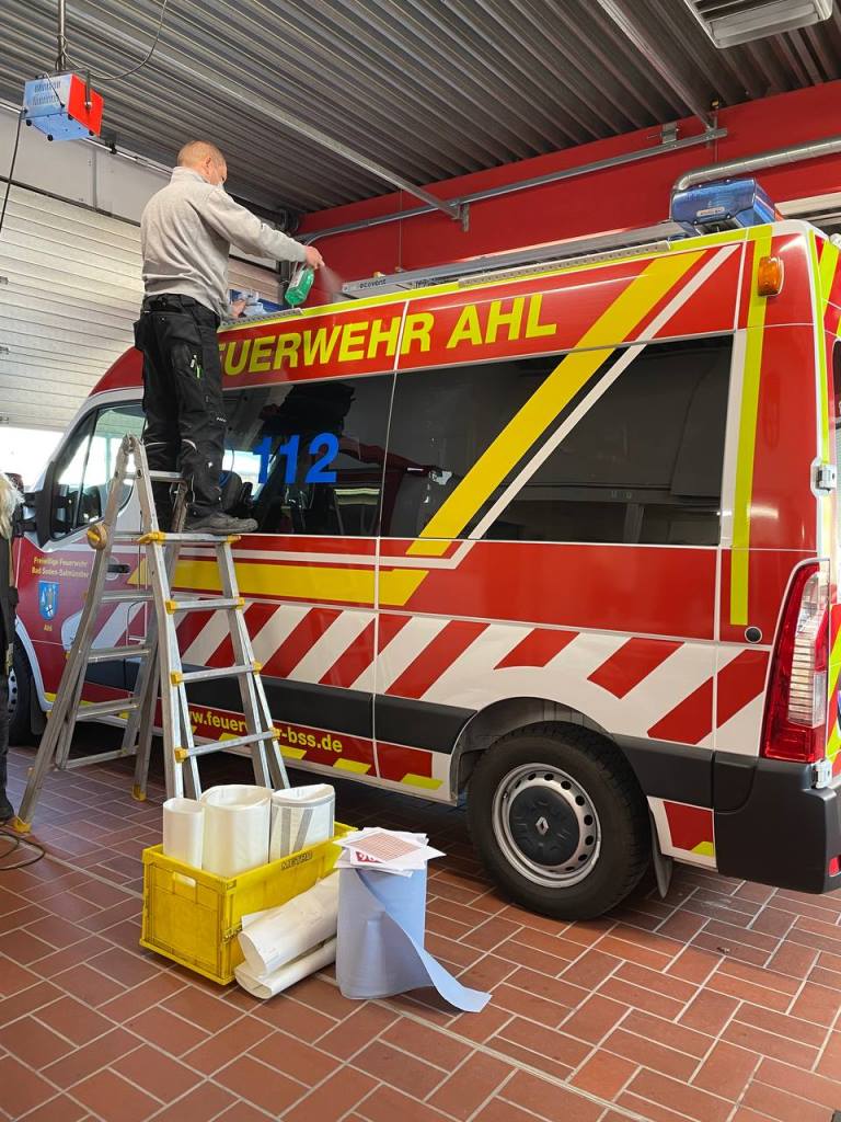Fahrzeuge Dachbeklebung 2021 008