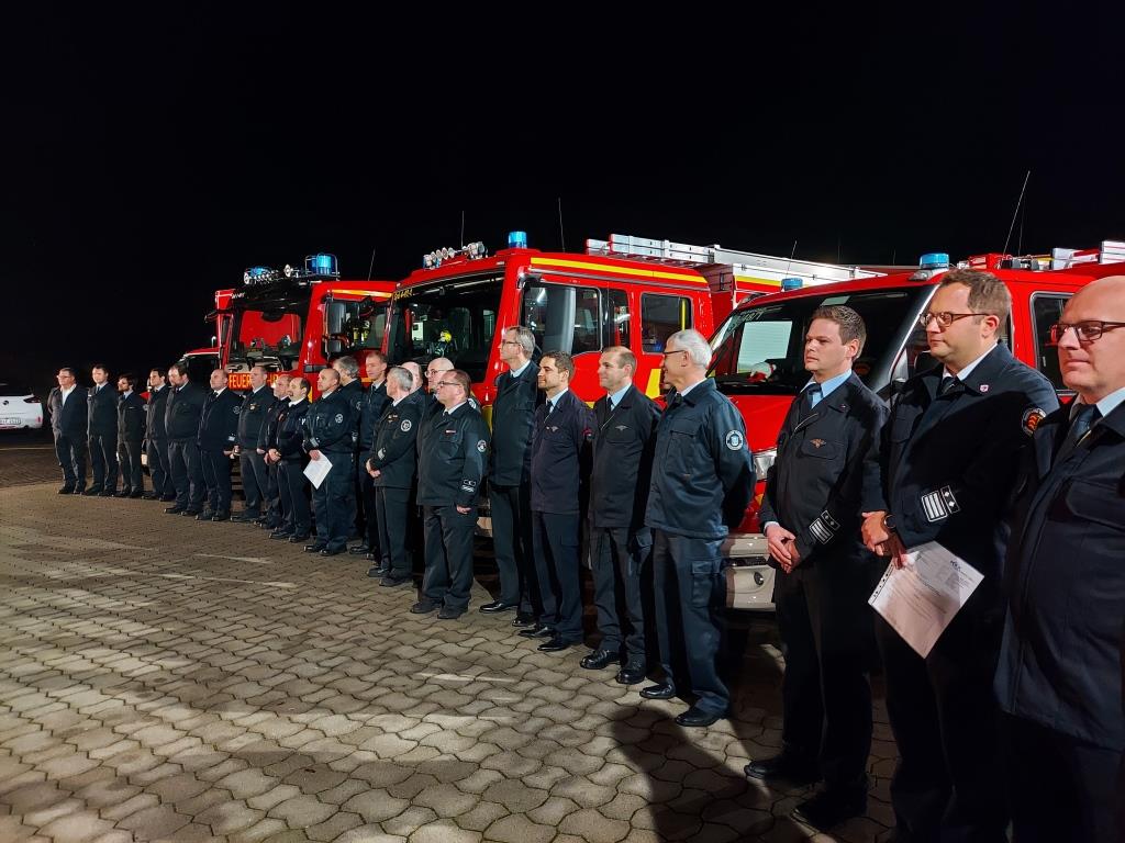 FF MKK Scheckuebergabe MTW Salmuenster 2023 016