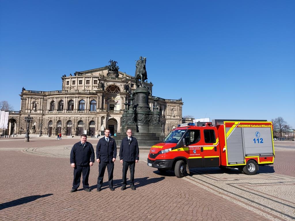 TSF W Katholisch Willenroth Uebergabe 2022 014