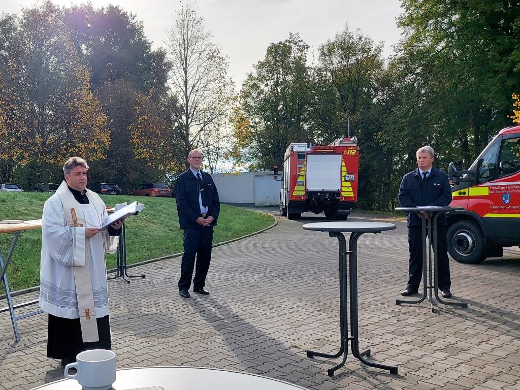 Einweihung Feuerwehrhaus und TSF W Katholisch Willenroth 2022 012